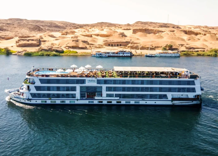 Luxurious amenities on the Amwaj Living Stone Nile Cruise.