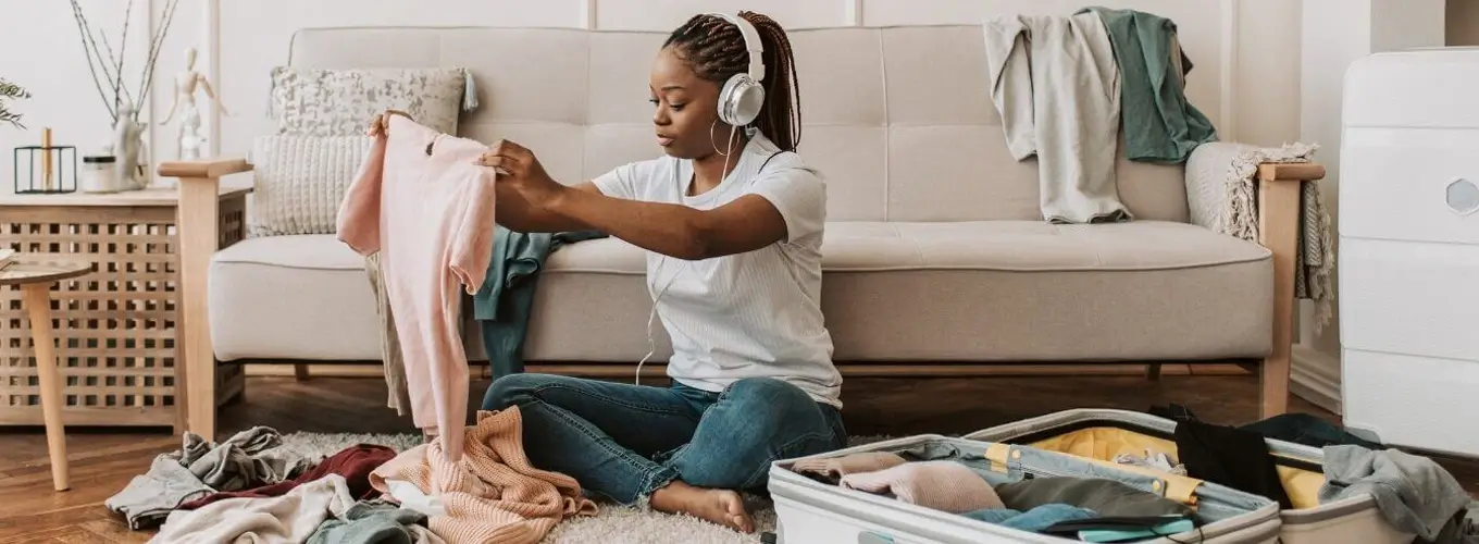 Packing essentials for a female Nile cruise adventure.
