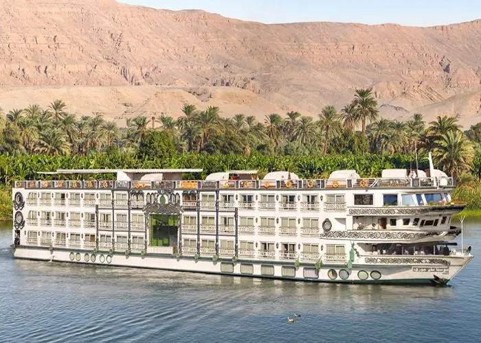 Sonesta St. George I cruising along the Nile in Egypt