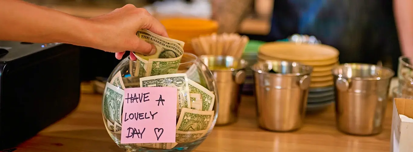 A scenic view of the Tip-in-Egypt site showcasing ancient structures and vibrant landscapes.